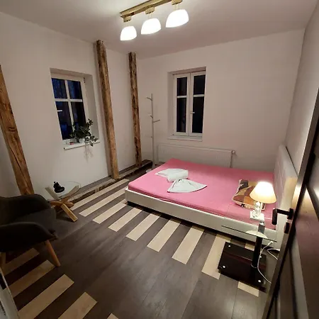 Vakantiehuis Na Samote U Lesa Lobendava